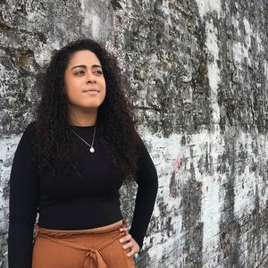 Meet your Posher, Edith